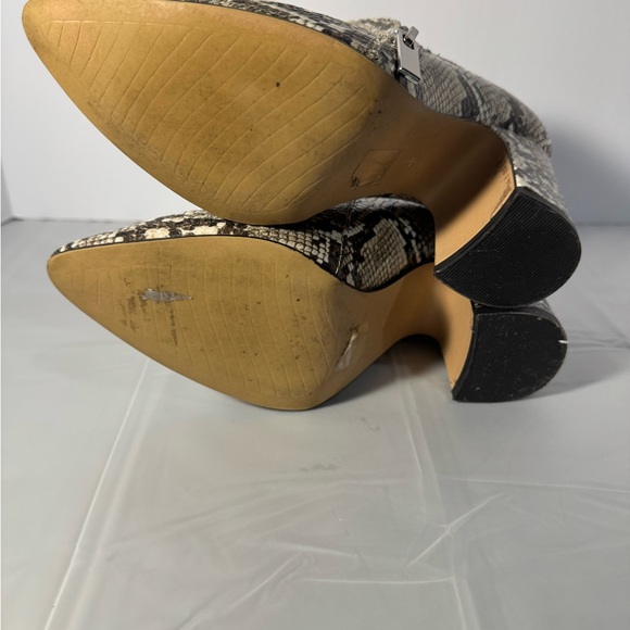 Michael by Michael Shannon Women’s Snakeskin-look Ankle Boots Size 7 - Picture 7 of 8